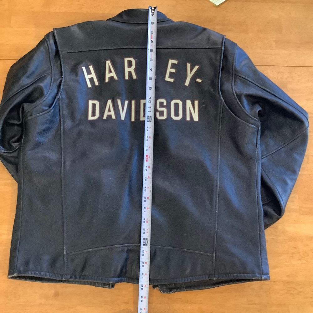 Genuine Harley Davidson Men’s Large black leather riding jacket - Picture 9 of 16